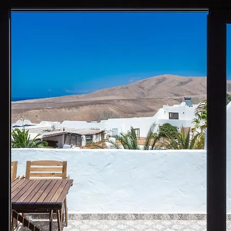 Casa Avalon